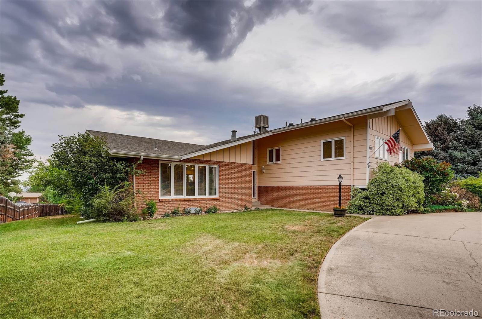 8983 Walker Road Niwot, CO 80503 - Photo 3 of 30 Gallery Image 3