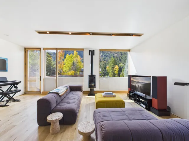 $3,125,000 | 300 6th Street West, Unit B, Ketchum, ID 83340