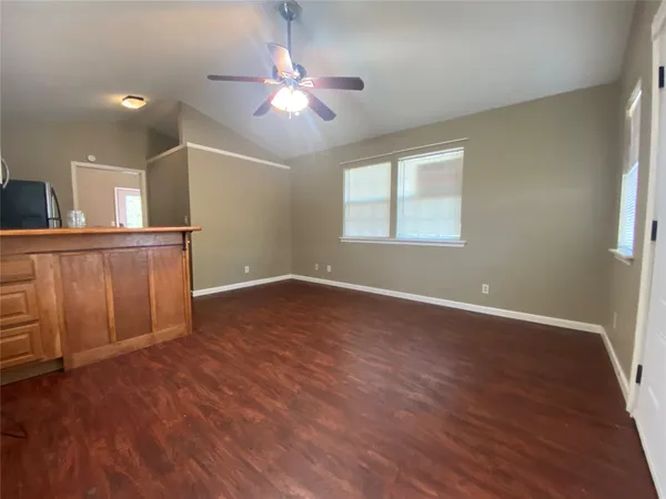 $700 | 2300 Farm To Market 980, Unit E, Huntsville, TX 77320