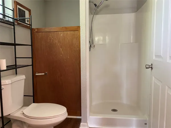 $700 | 2300 Farm To Market 980, Unit E, Huntsville, TX 77320