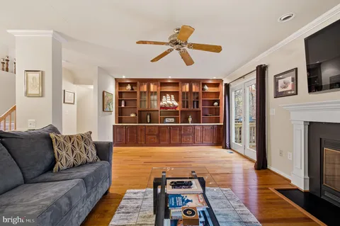 a view of a livingroom with furniture and wooden floor
