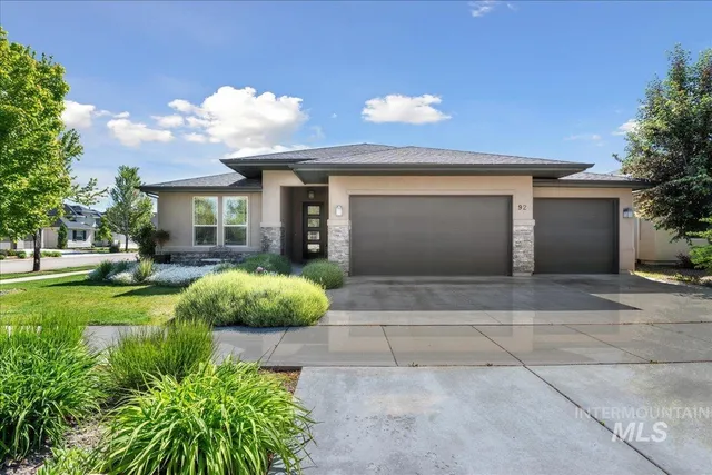 $750,000 | 92 South Wildgrass Way, Star, ID 83669