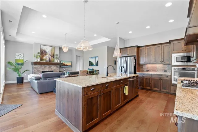 $750,000 | 92 South Wildgrass Way, Star, ID 83669