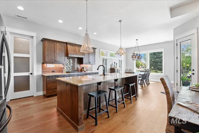 $750,000 | 92 South Wildgrass Way, Star, ID 83669