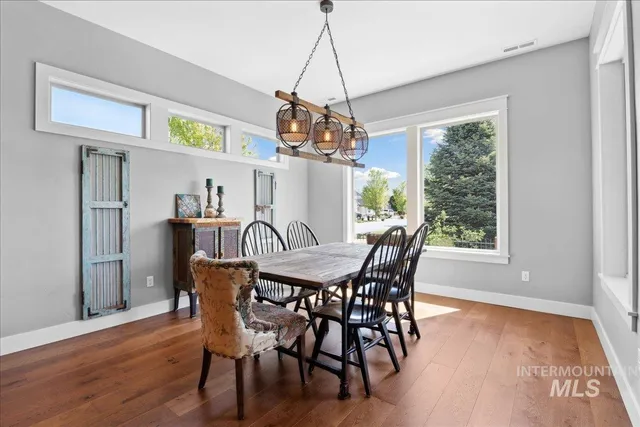 $750,000 | 92 South Wildgrass Way, Star, ID 83669