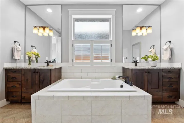 $750,000 | 92 South Wildgrass Way, Star, ID 83669