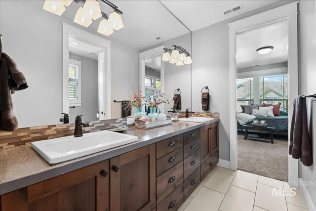 $750,000 | 92 South Wildgrass Way, Star, ID 83669