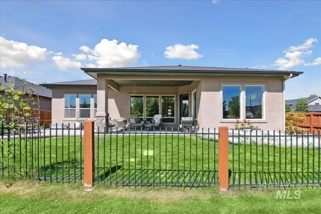 $750,000 | 92 South Wildgrass Way, Star, ID 83669