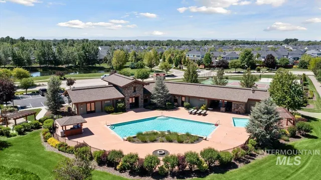 $750,000 | 92 South Wildgrass Way, Star, ID 83669