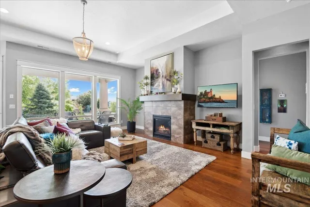 $750,000 | 92 South Wildgrass Way, Star, ID 83669