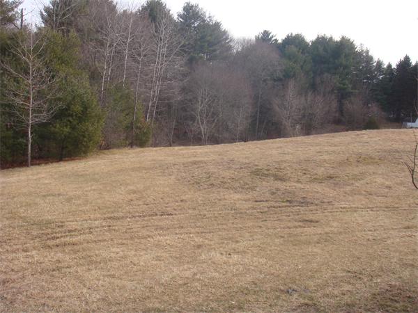 5 Pease Road Upton, MA 01568 - Photo 15 of 16 Gallery Image 15