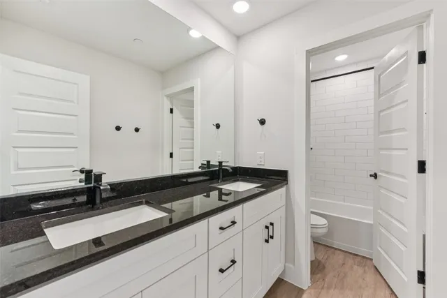 $2,834 | 7309 Wondering Armadillo Way, Austin, TX 78744