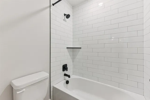 $2,834 | 7309 Wondering Armadillo Way, Austin, TX 78744