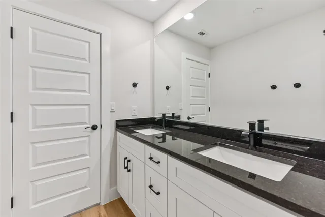 $2,834 | 7309 Wondering Armadillo Way, Austin, TX 78744