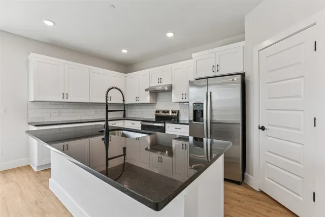 $2,834 | 7309 Wondering Armadillo Way, Austin, TX 78744