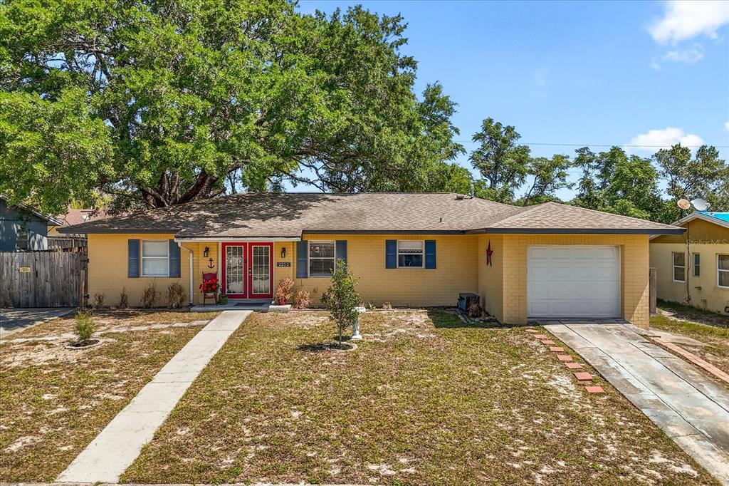 2252 Kent Road Deltona, FL 32738 - Photo 1 of 31 Gallery Image 1