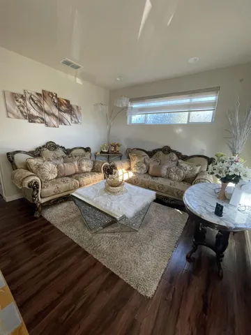 $378,000 | 3311 Taylor Street, Sacramento, CA 95838