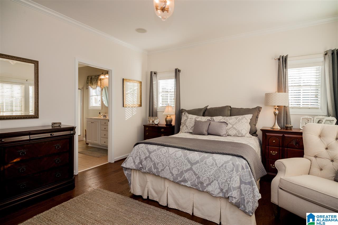 31 Portobello Road, Unit 11 Birmingham, AL 35242 - Photo 17 of 36