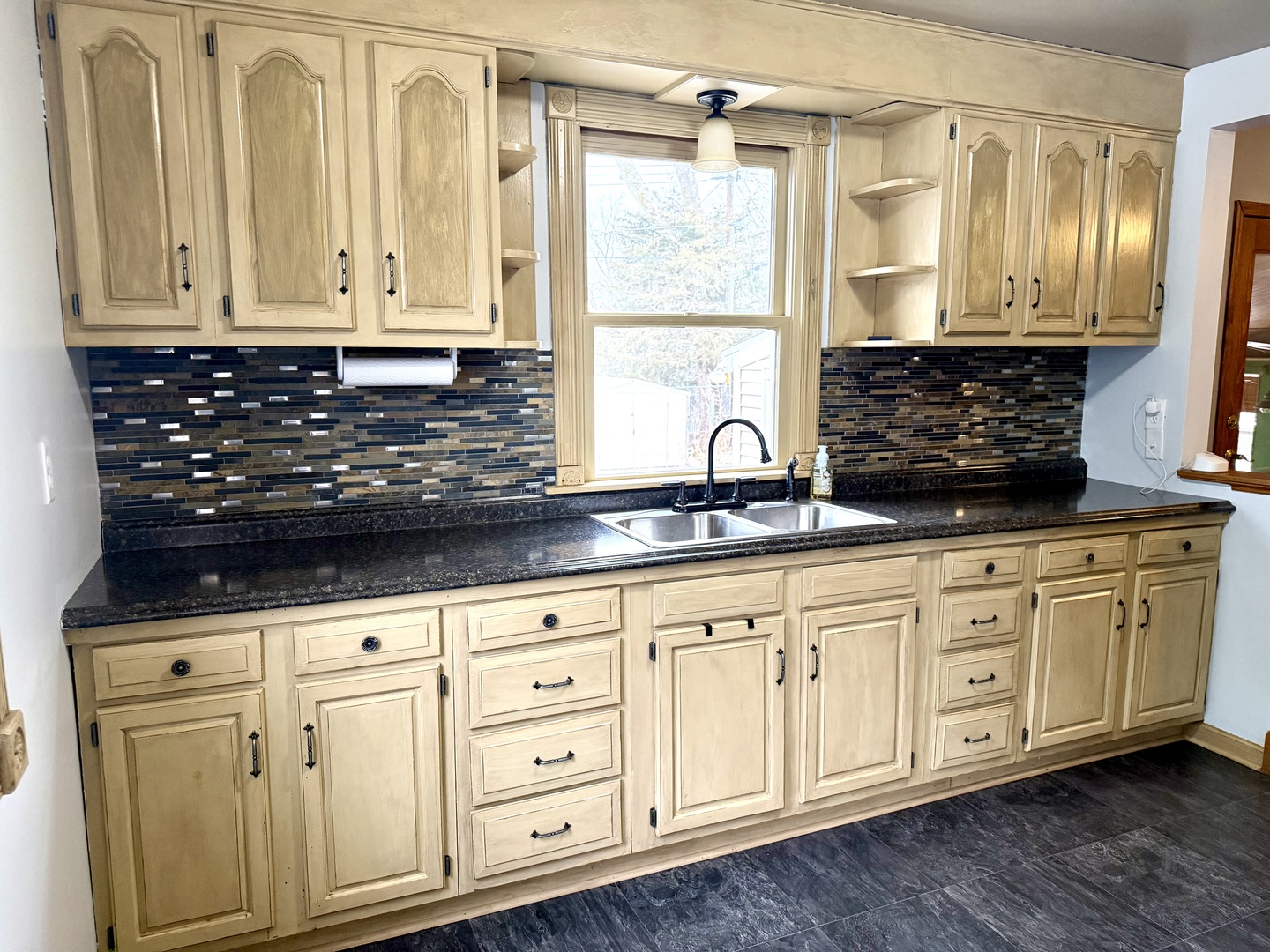 721 Adams Street Ottawa, IL 61350 - Photo 6 of 25