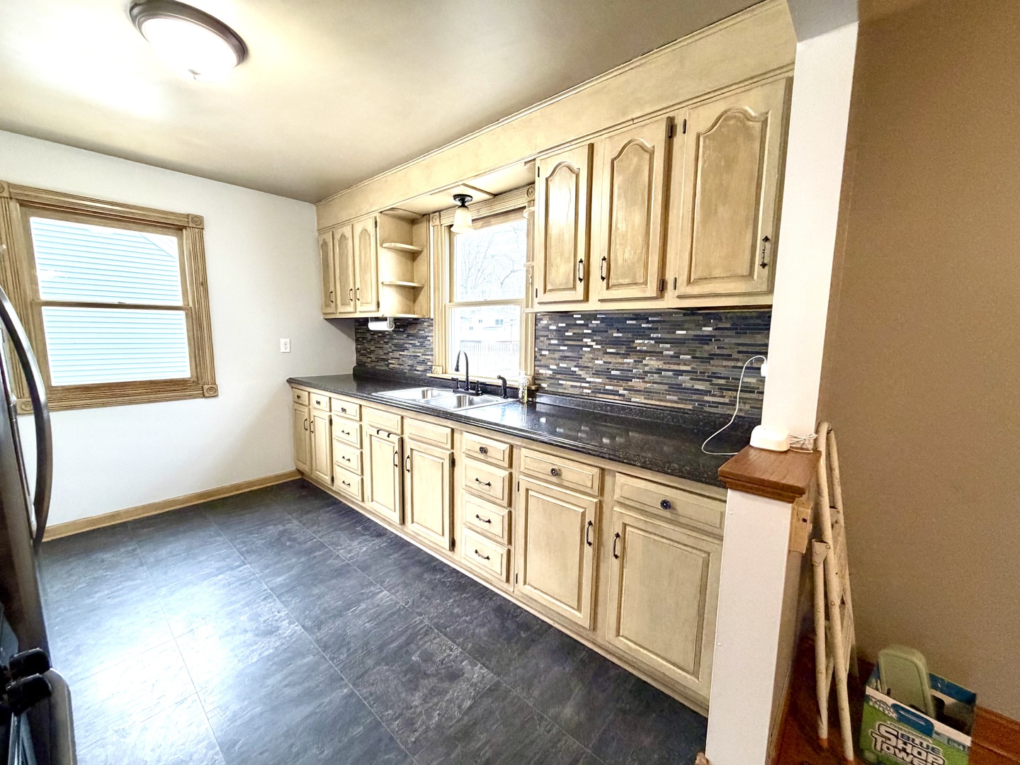 721 Adams Street Ottawa, IL 61350 - Photo 8 of 25