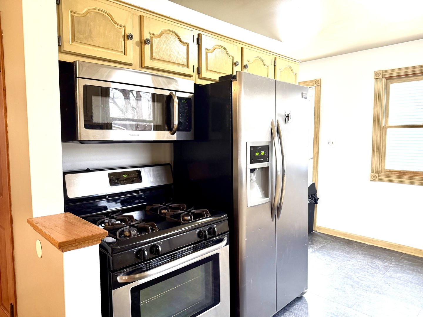 721 Adams Street Ottawa, IL 61350 - Photo 9 of 25