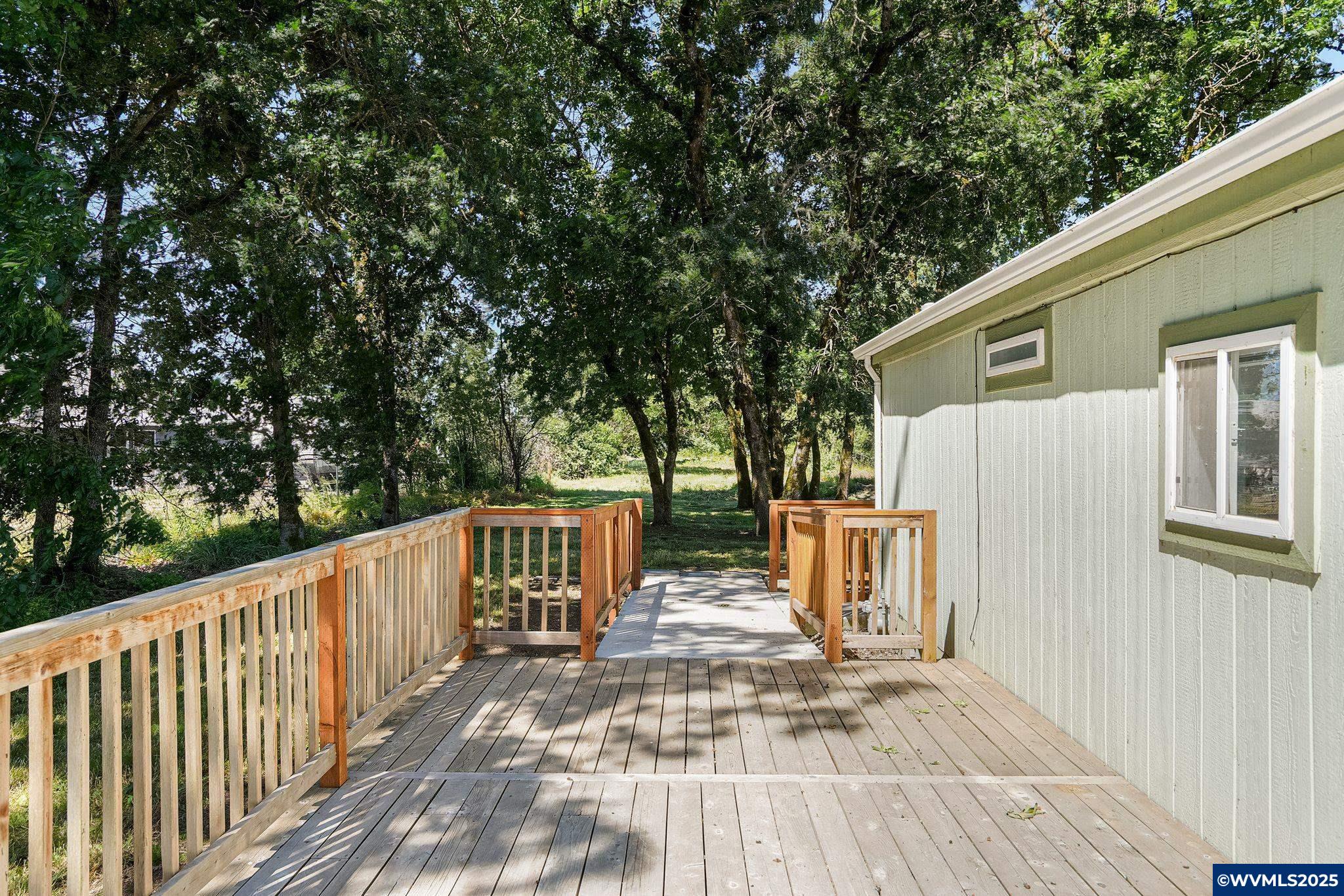 1677 Talbot Road Southeast Jefferson, OR 97352 - Photo 24 of 43 Gallery Image 24