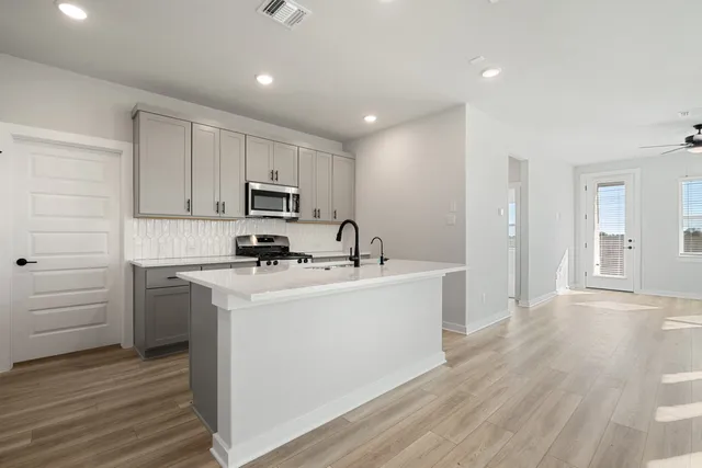 $339,304 | 308 Emerie Way, Georgetown, TX 78626