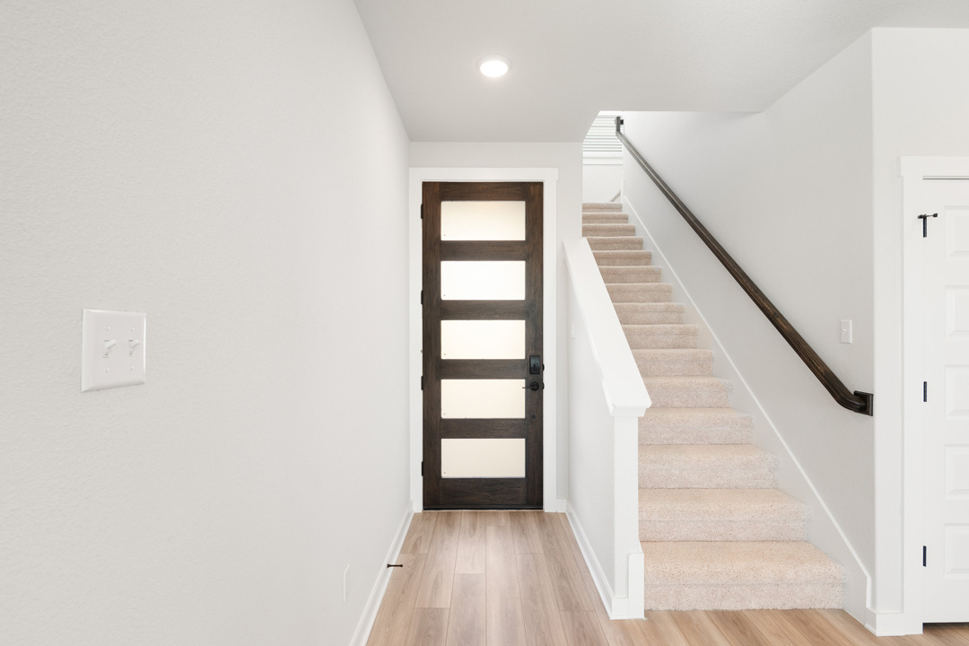 308 Emerie Way Georgetown, TX 78626 - Photo 5 of 40