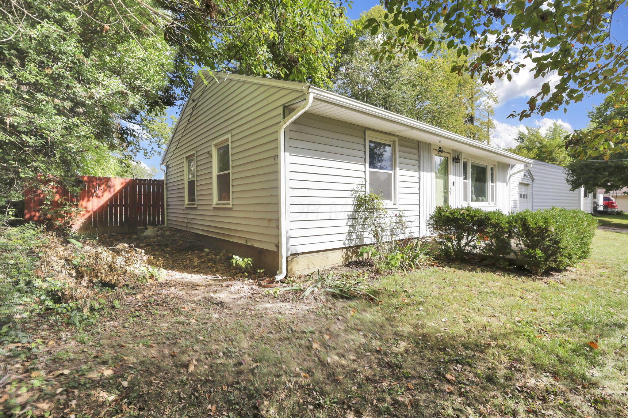 562 Jutlew Road Newark, OH 43055 - Photo 5 of 33 5-web-or-mls-939A1855