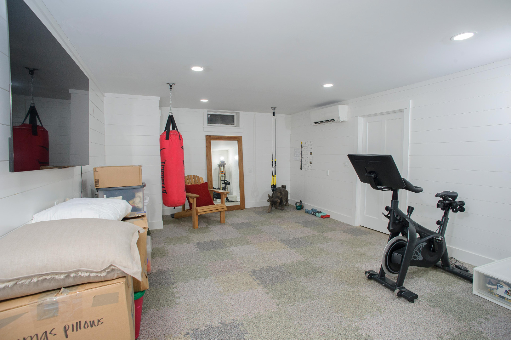 31 North Street Edgartown, MA 02539 - Photo 41 of 49 a view of a room with gym equipment