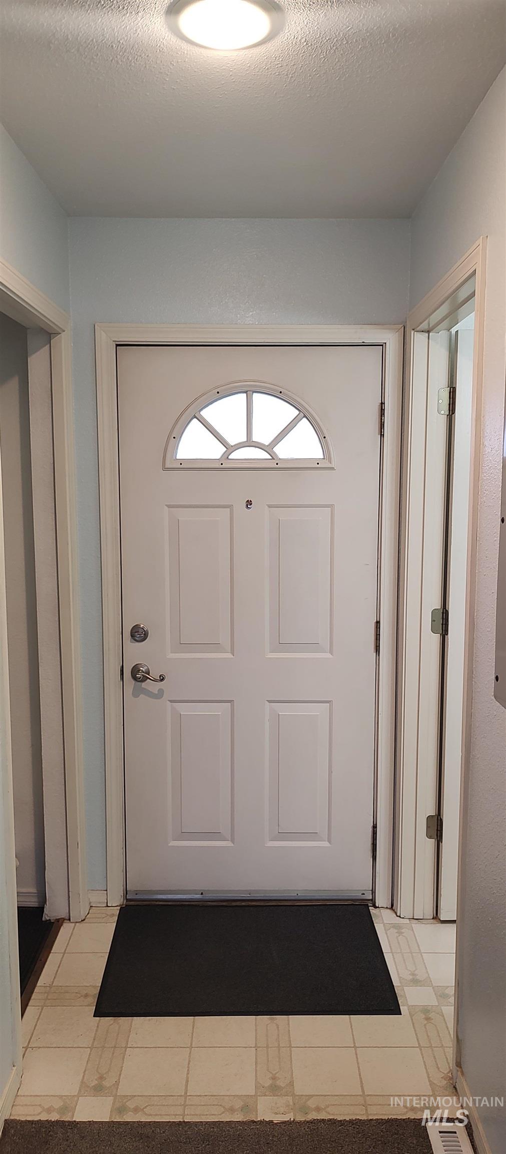 607 Park Street Lewiston, ID 83501 - Photo 5 of 40