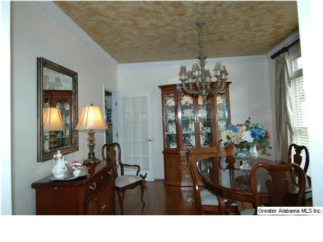 357 Oak Trace Birmingham, AL 35244 - Photo 4 of 31