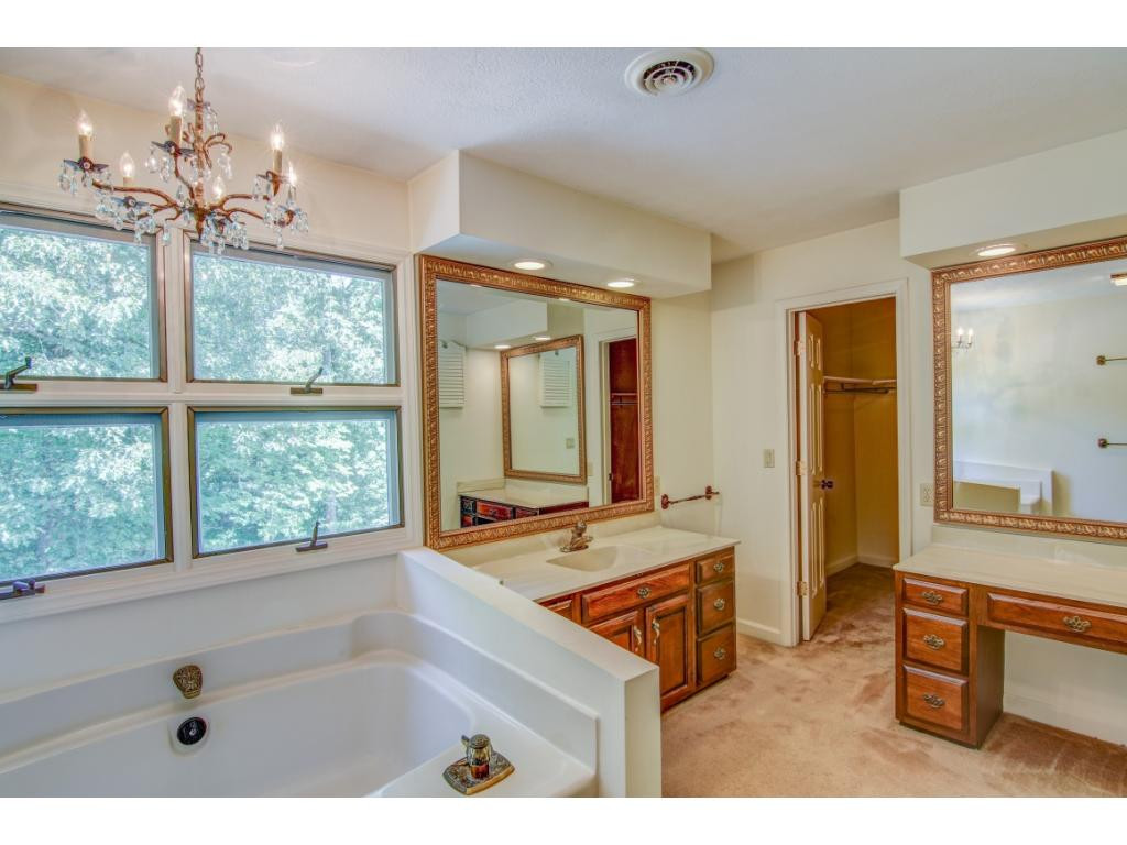 2203 Nantucket Road Johnson City, TN 37604 - Photo 20 of 35 Photo 20