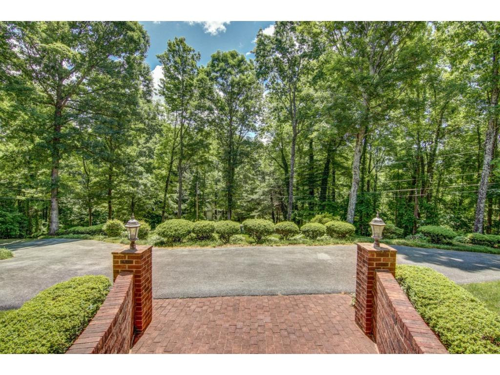 2203 Nantucket Road Johnson City, TN 37604 - Photo 27 of 35 Photo 27