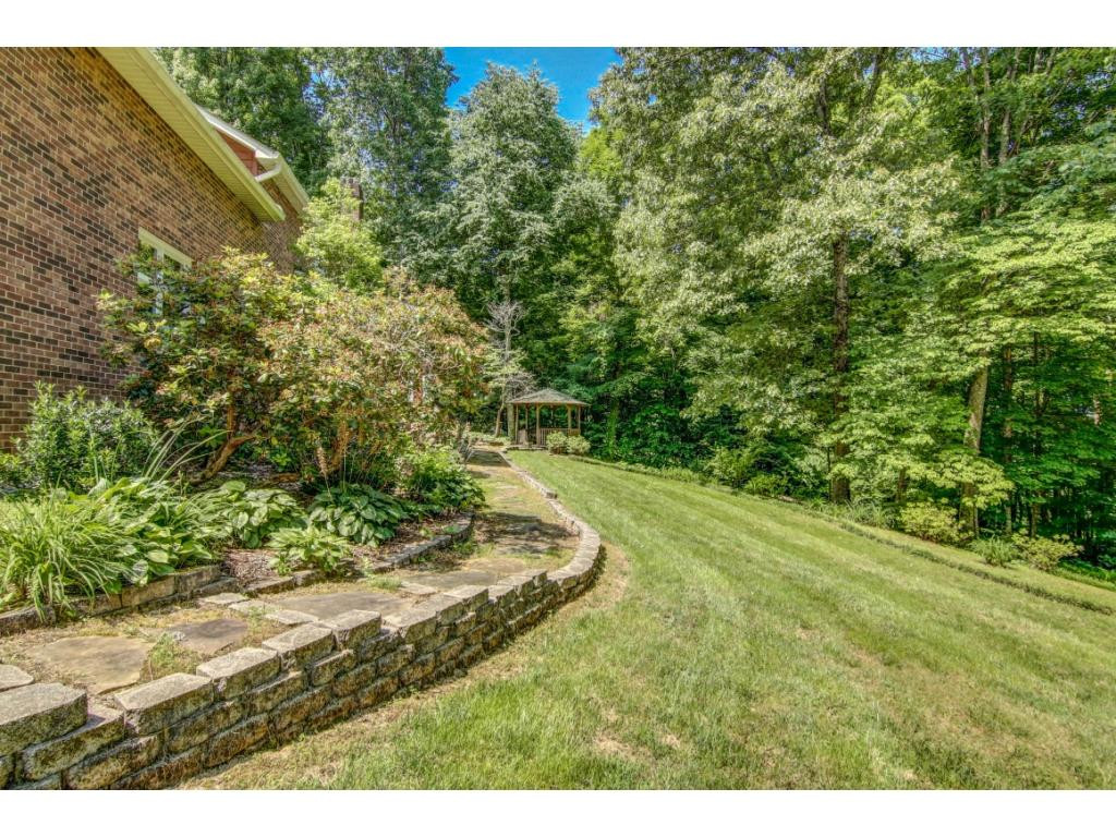 2203 Nantucket Road Johnson City, TN 37604 - Photo 32 of 35 Photo 32