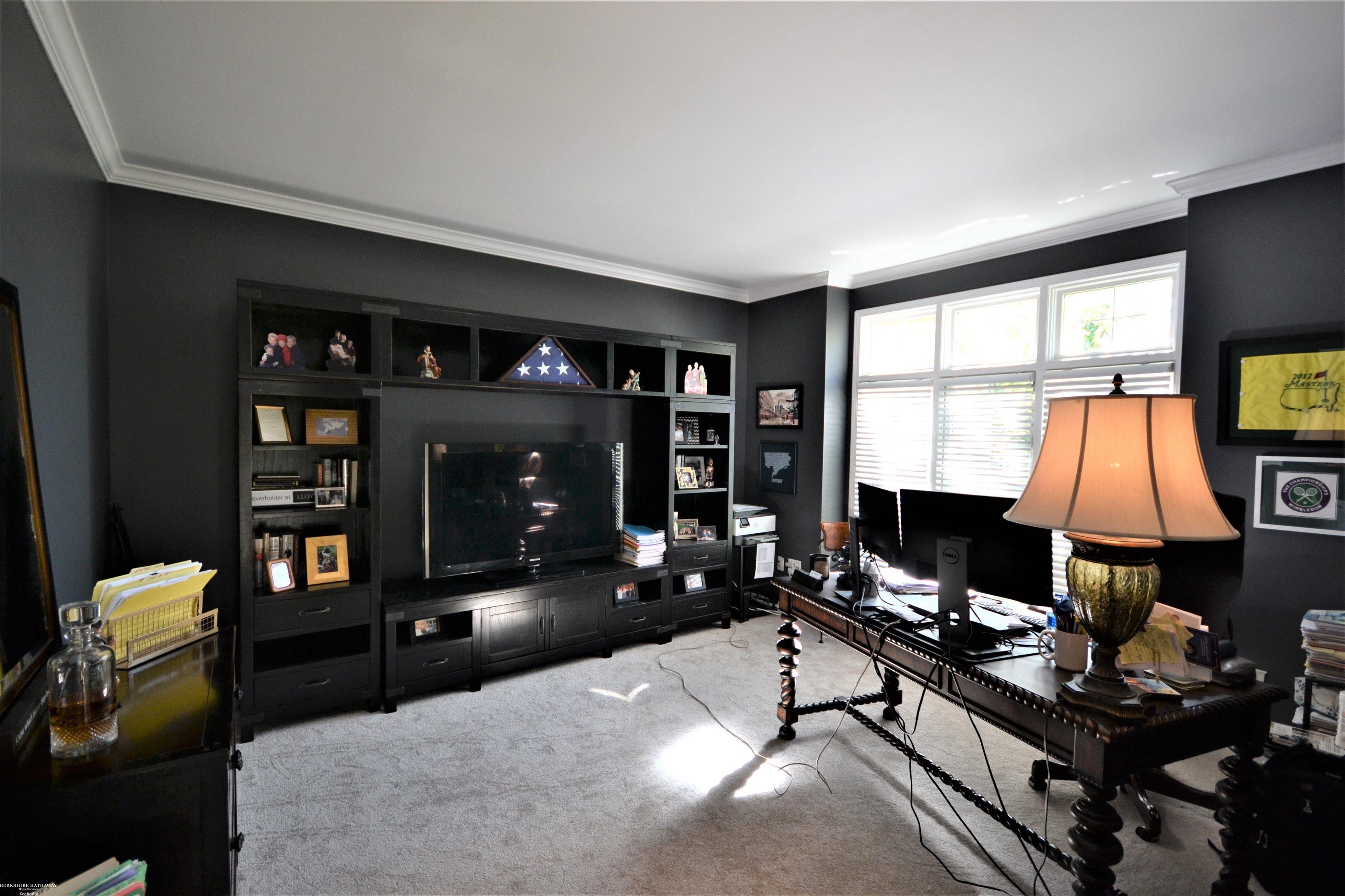 1813 Fox Run Rochester Hills, MI 48306 - Photo 23 of 68
