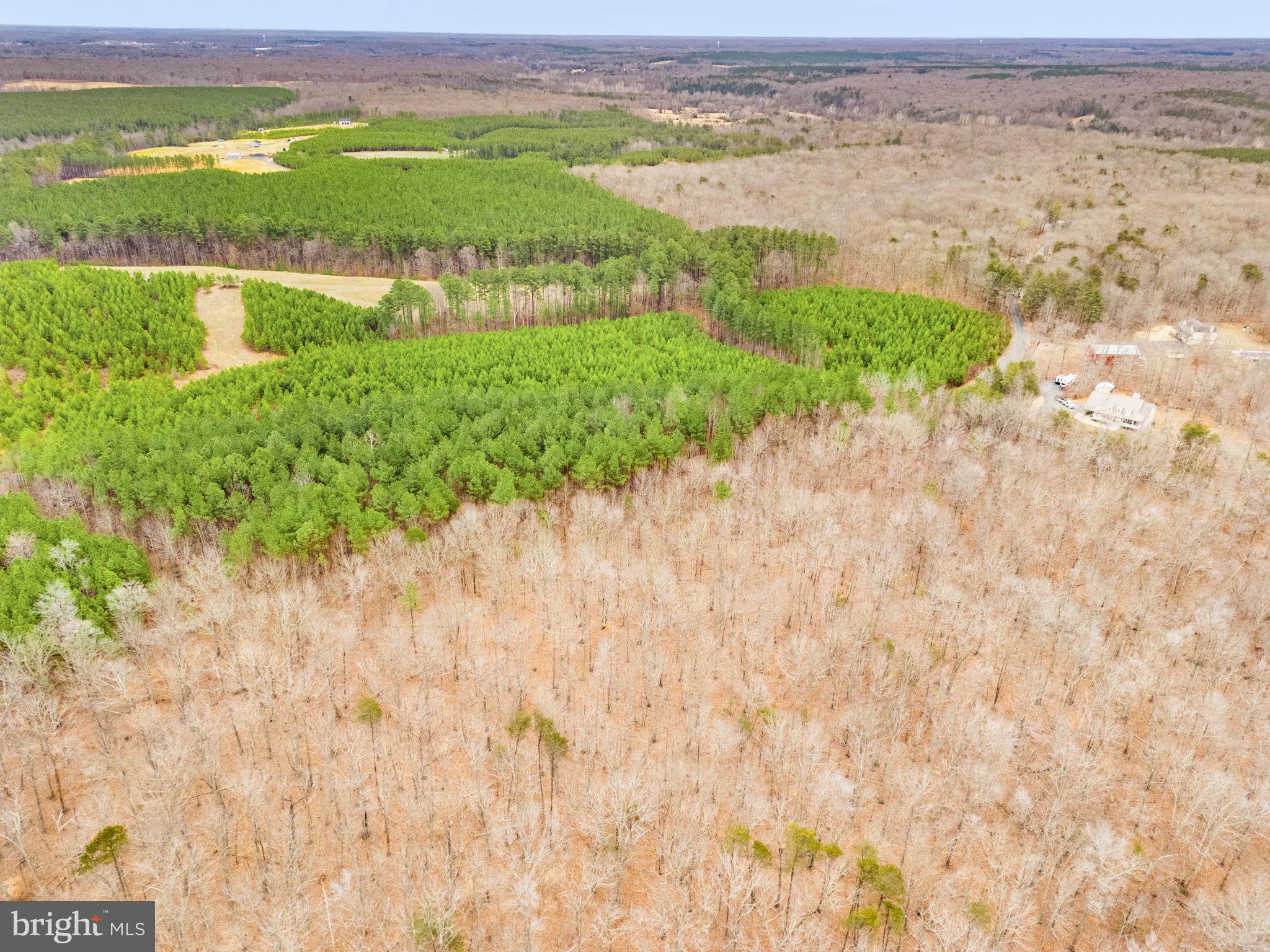 Sams Ridge Lignum, VA 22726 - Photo 19 of 31 a view of a lake with an ocean beach