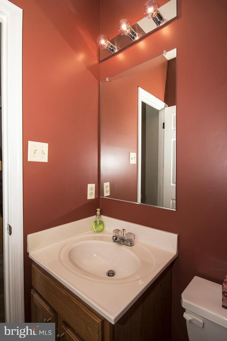 8433 Glad Rivers Row Columbia, MD 21045 - Photo 13 of 29 Bath