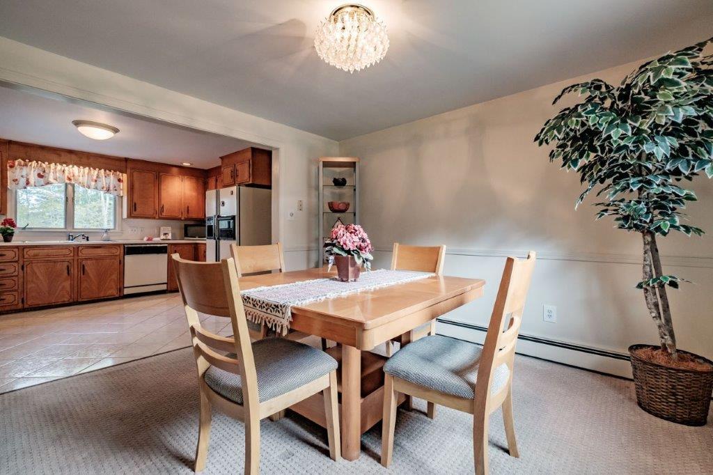21 Carriage Road Cumberland, ME 04110 - Photo 5 of 48 20190521gp-60009