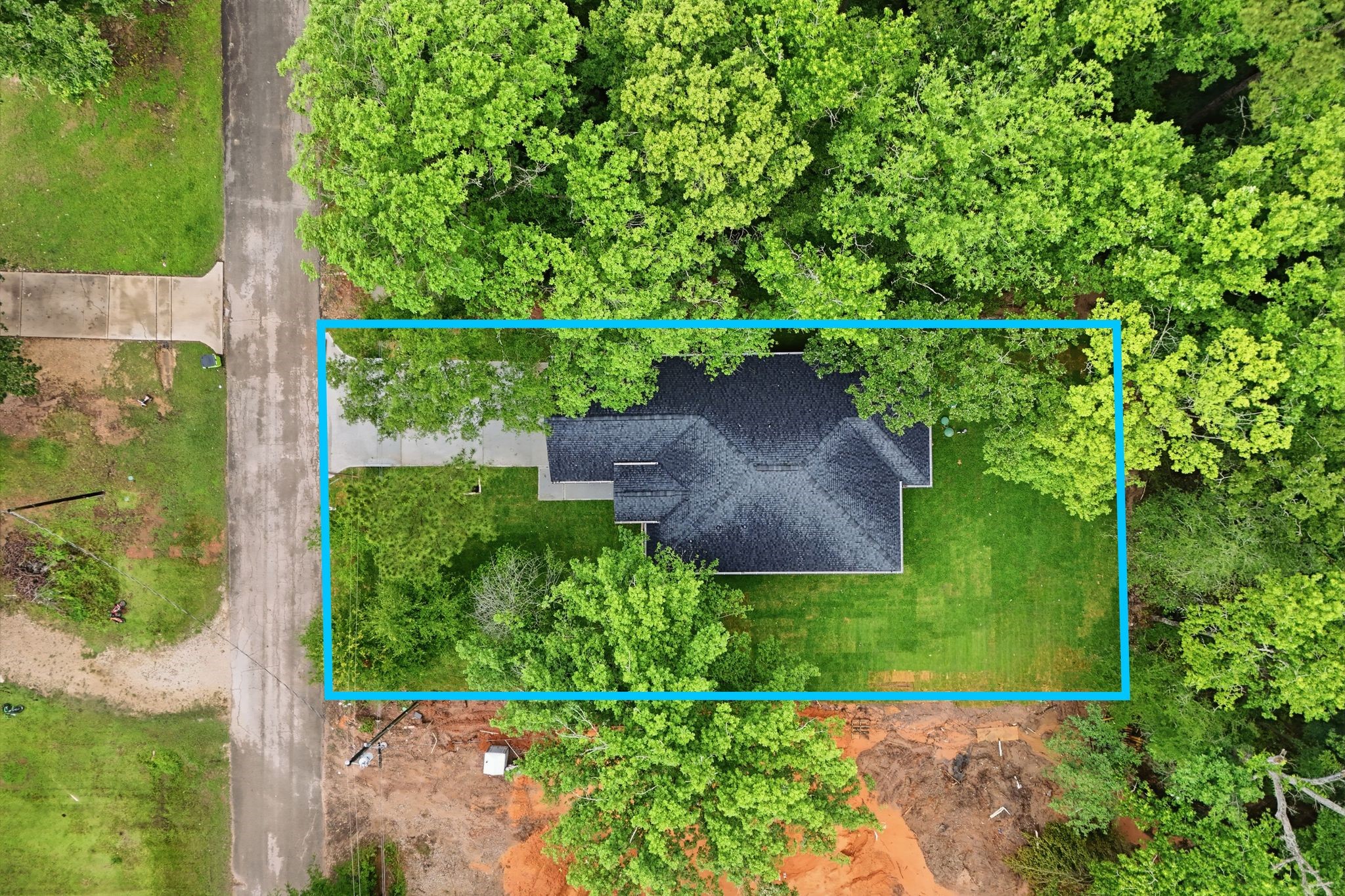 3575 Roy Bean Road Willis, TX 77378 - Photo 36 of 40 an aerial view of a house with a yard
