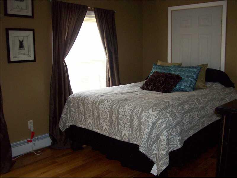 26 Souder Station Road Winterport, ME 04496 - Photo 5 of 18 Bedroom. Apt #1