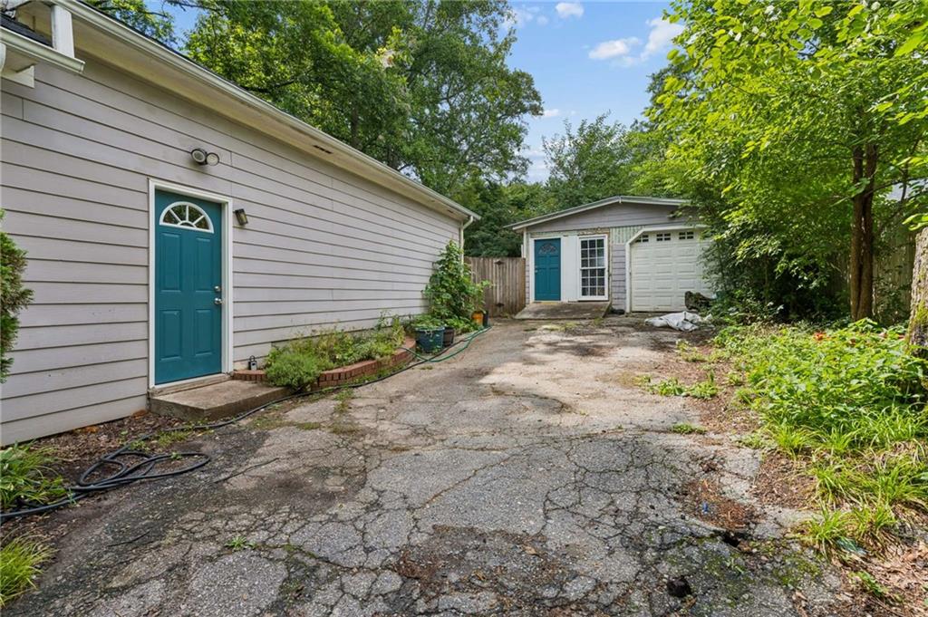 1530 Oakview Road Decatur, GA 30030 - Photo 36 of 49 Gallery Image 36