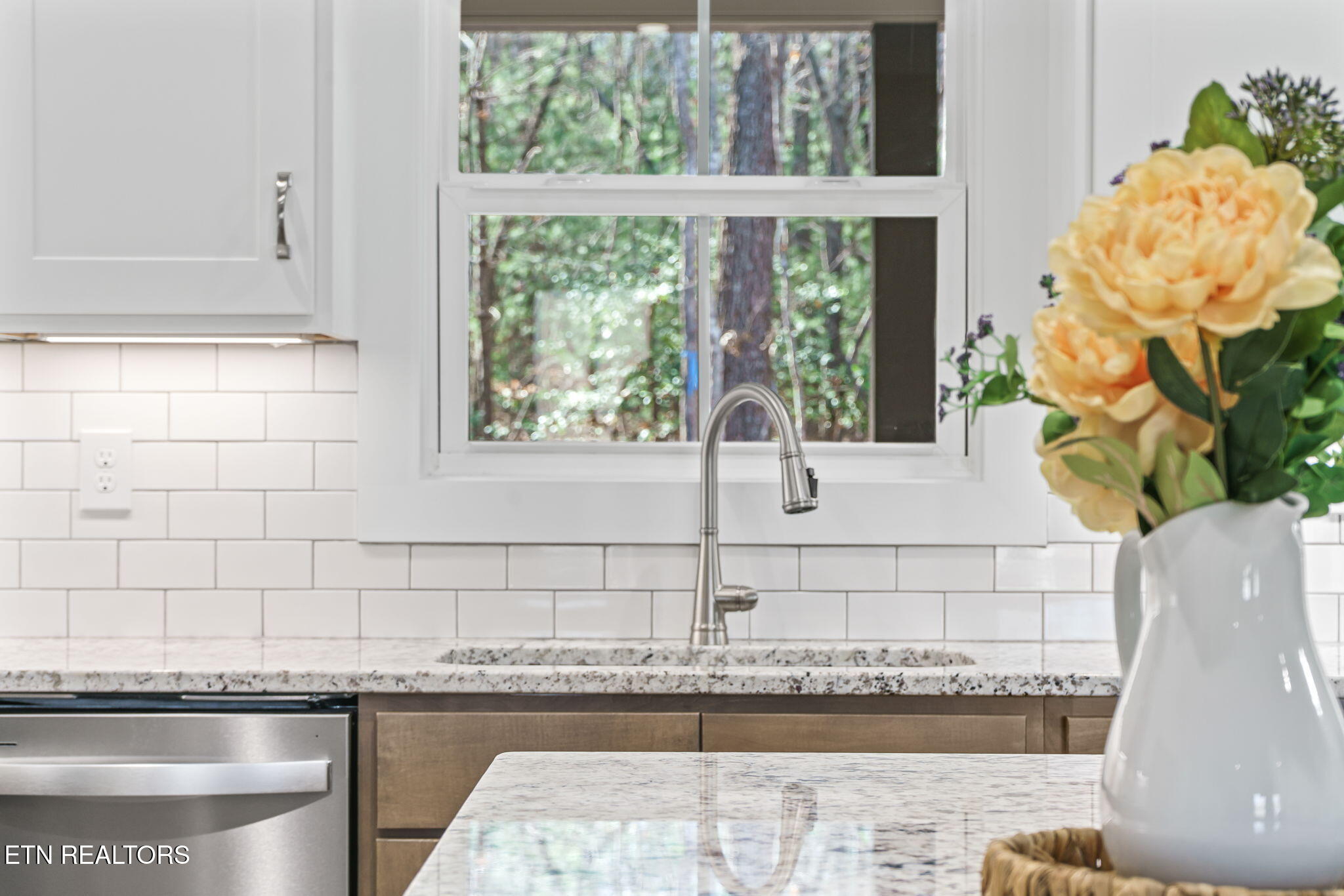 149 Dalefield Loop Crossville, TN 38558 - Photo 14 of 38 149 Dalefield Loop