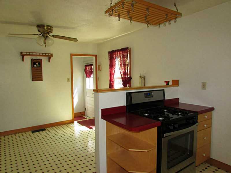 3660 East Thompson Road Indianapolis, IN 46237 - Photo 4 of 15 Gallery Image 4