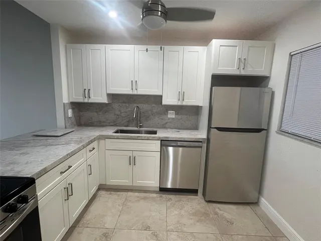 $2,980 | 5511 Southwest 24th Avenue, Unit 1, Fort Lauderdale, FL 33312