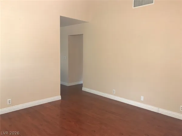 $1,800 | 4649 Winfield Drive, Las Vegas, NV 89147