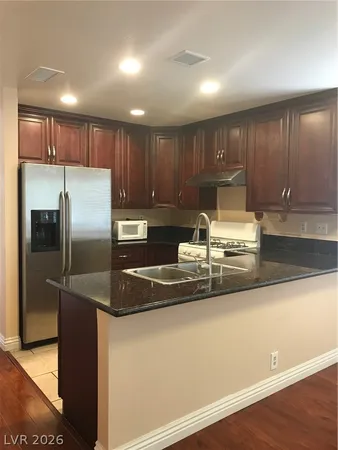 $1,800 | 4649 Winfield Drive, Las Vegas, NV 89147