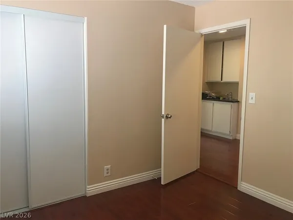 $1,800 | 4649 Winfield Drive, Las Vegas, NV 89147