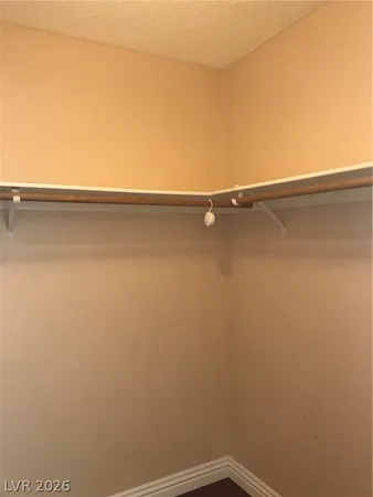 $1,800 | 4649 Winfield Drive, Las Vegas, NV 89147