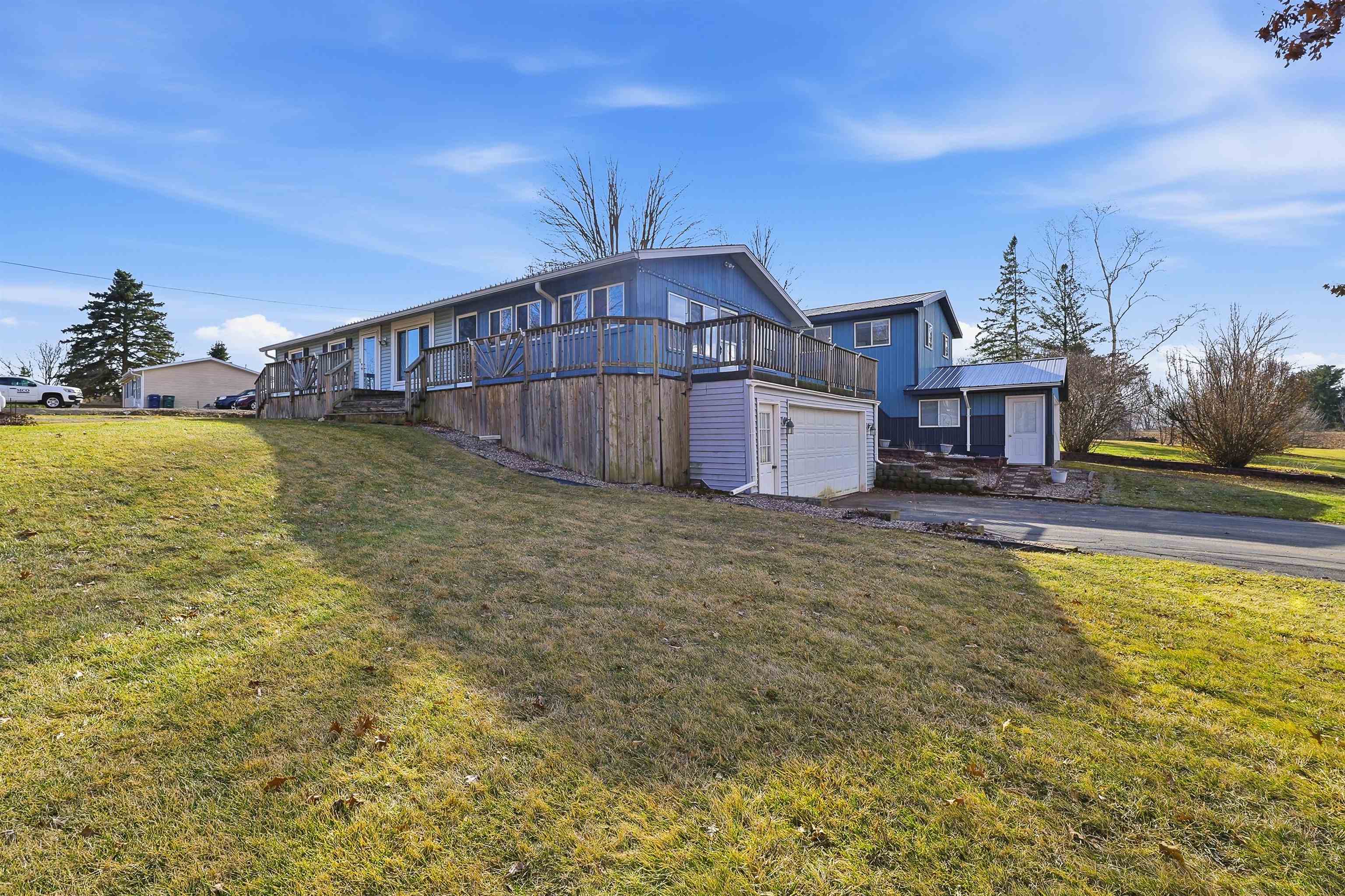 711 Castello Street Fremont, WI 54940 - Photo 31 of 47